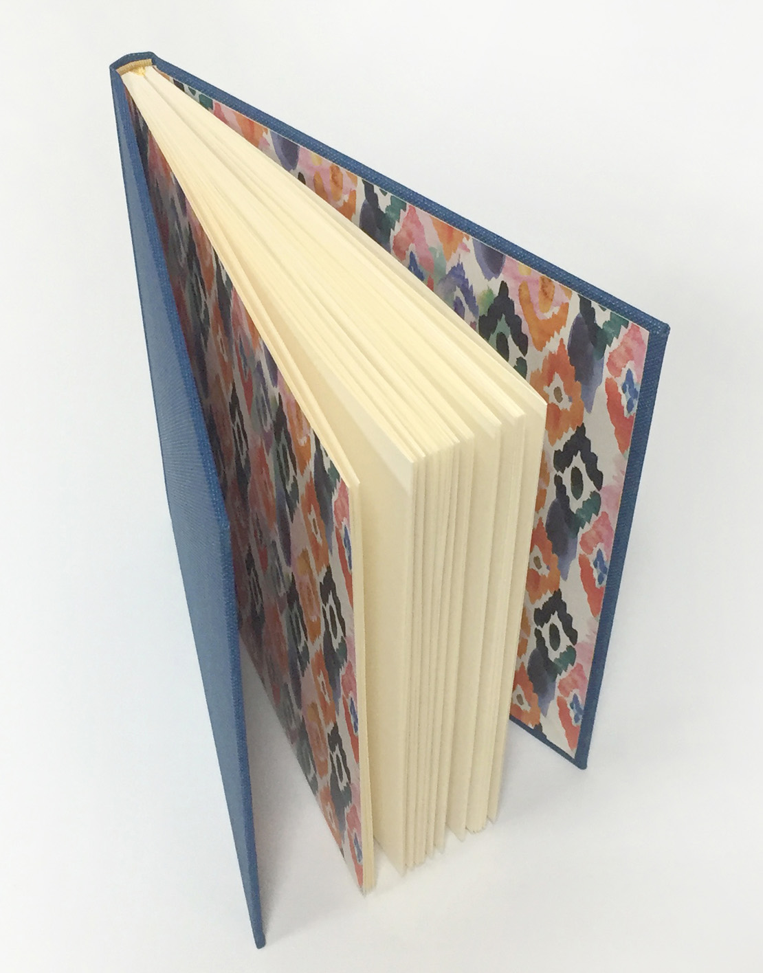 Libro Firmas en Tela (en blanco) – Tira de papel